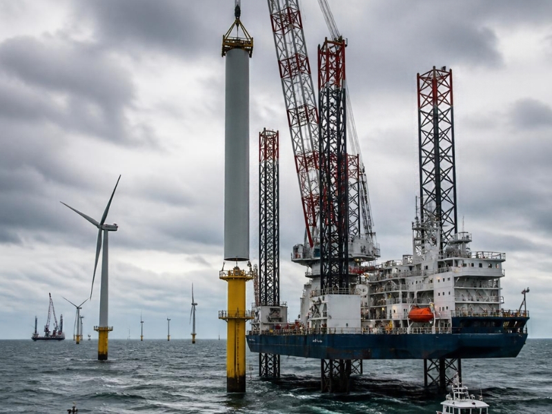 Offshore Industry Wind Warm Construction